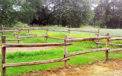 Clôtures en châtaignier, bûche de châtaignier Limousin